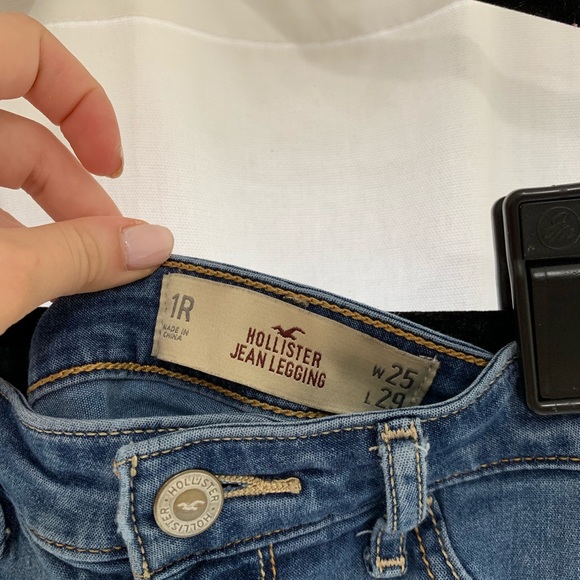 Hollister Super Skinny Jean Legging - Picture 2 of 6